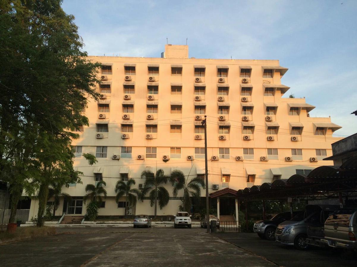 Paradorn Inn Chumphon Zewnętrze zdjęcie