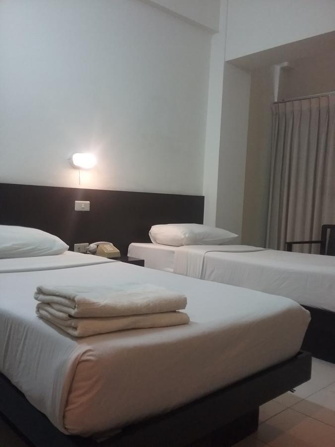 Paradorn Inn Chumphon Zewnętrze zdjęcie
