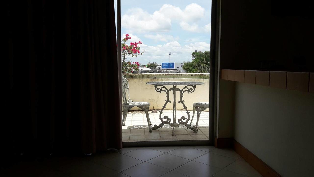 Paradorn Inn Chumphon Zewnętrze zdjęcie
