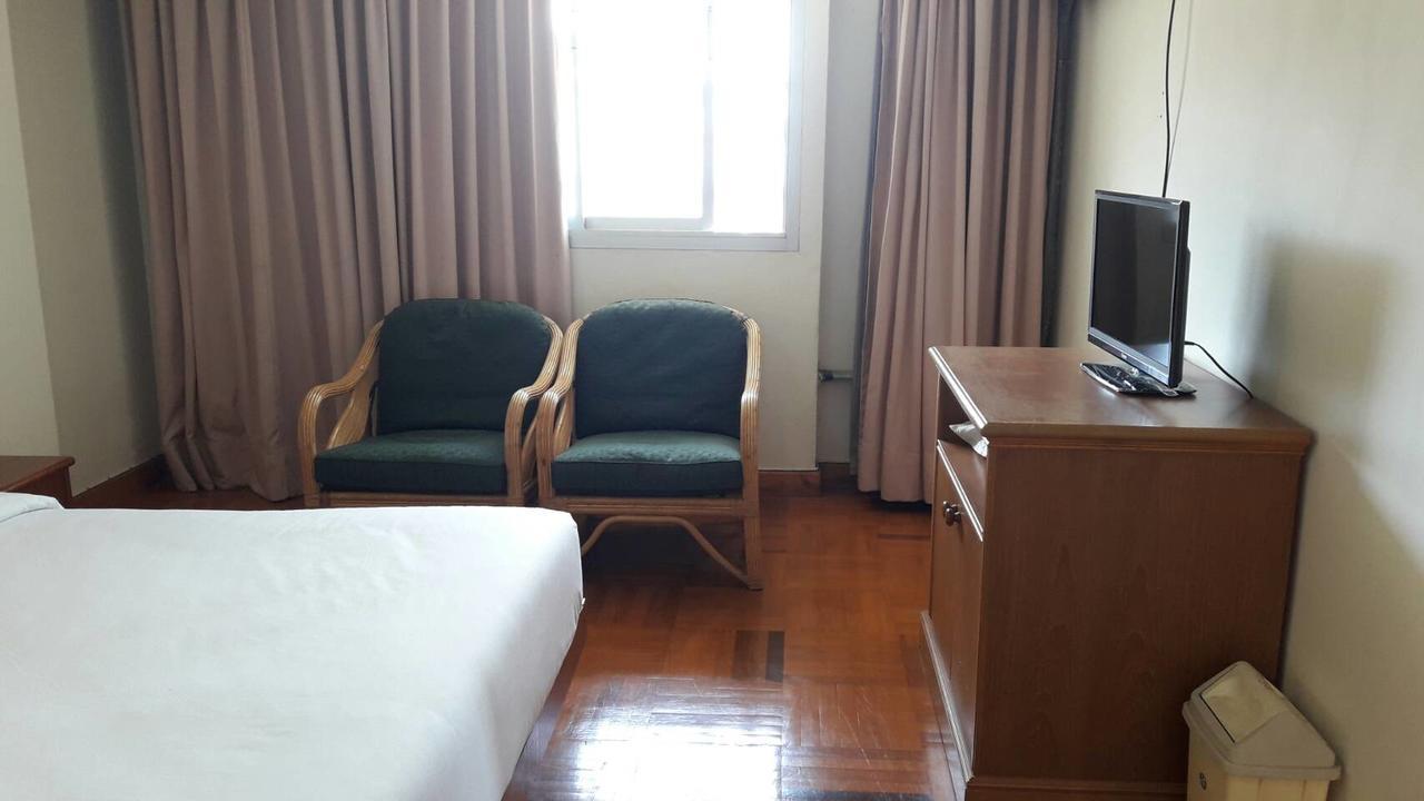 Paradorn Inn Chumphon Zewnętrze zdjęcie