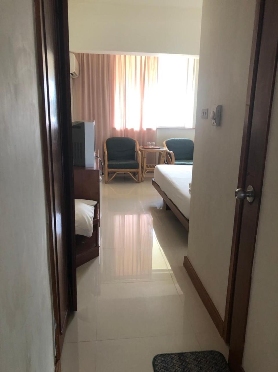 Paradorn Inn Chumphon Zewnętrze zdjęcie