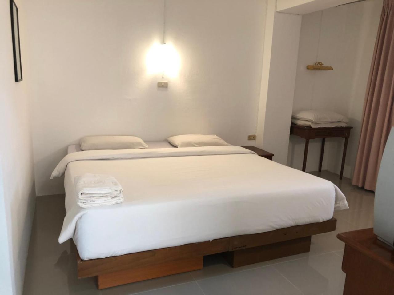 Paradorn Inn Chumphon Zewnętrze zdjęcie