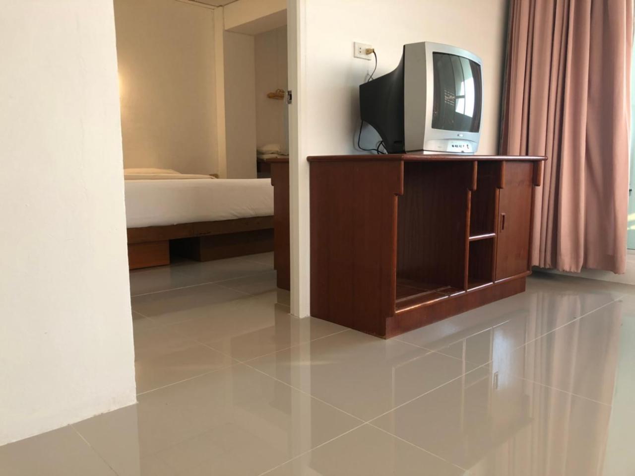 Paradorn Inn Chumphon Zewnętrze zdjęcie